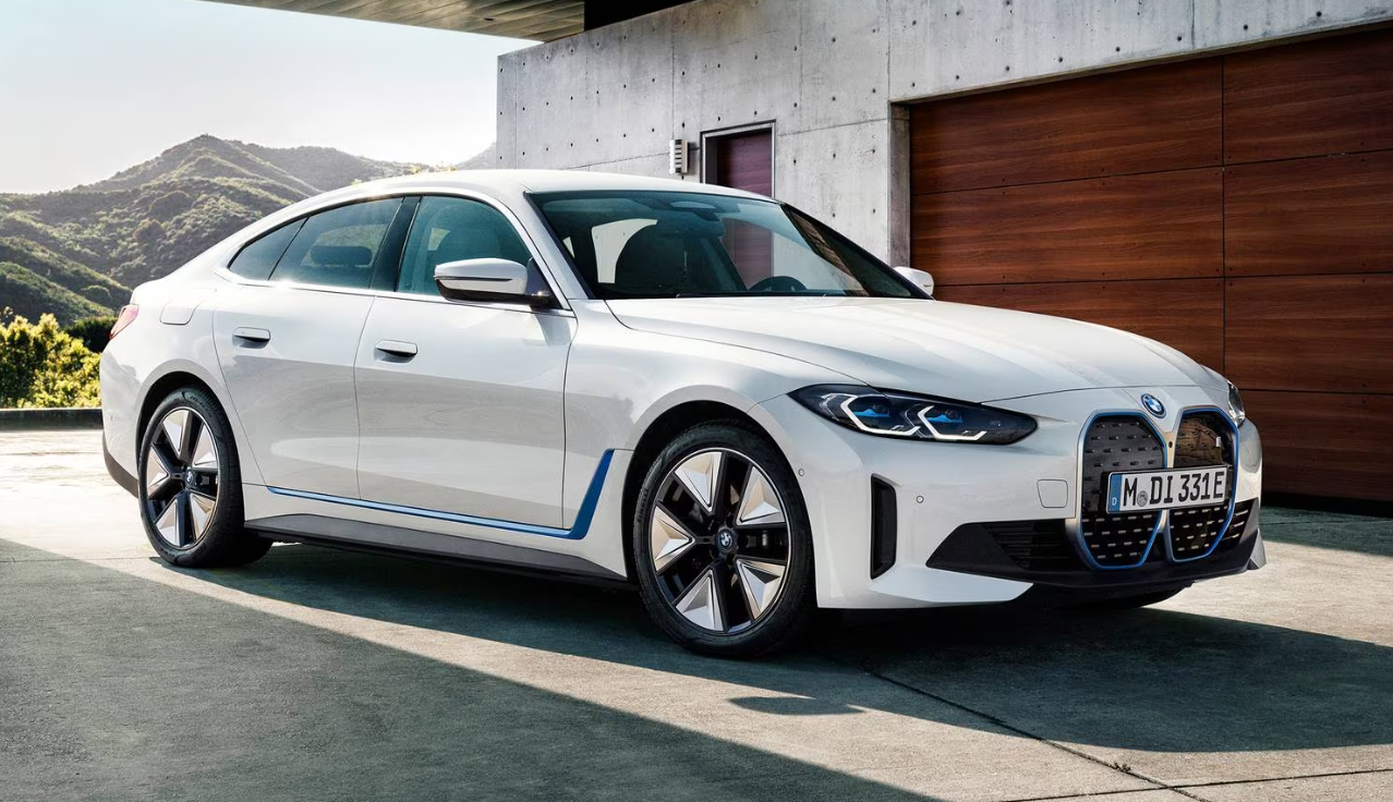 BMW i4