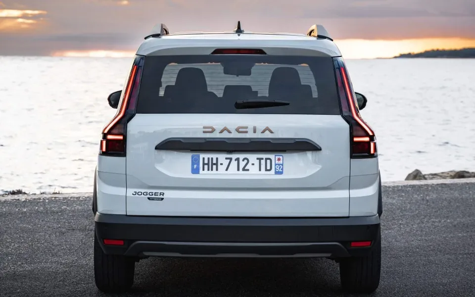 DACIA Jogger
