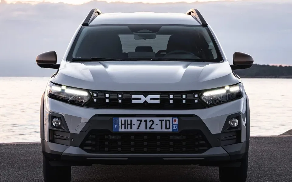 DACIA Jogger