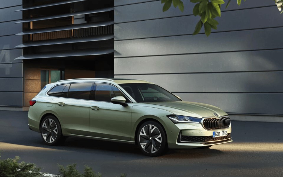 SKODA Superb kombi