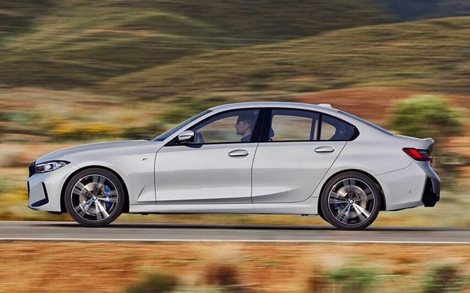 BMW 320d szedán