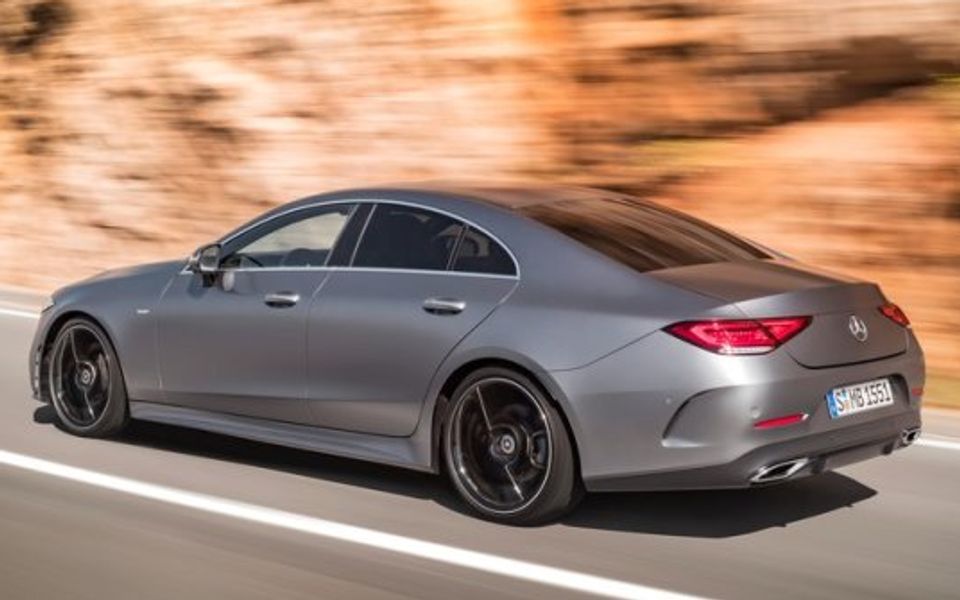 MERCEDES-BENZ E 220 d 9G