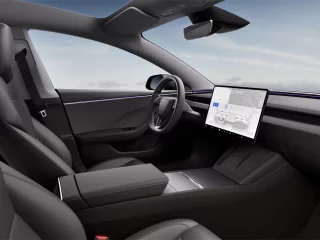 TESLA Tesla Model 3 limuzin 