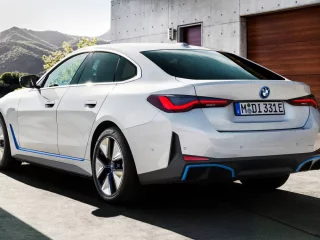 BMW i4