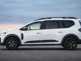 DACIA Jogger